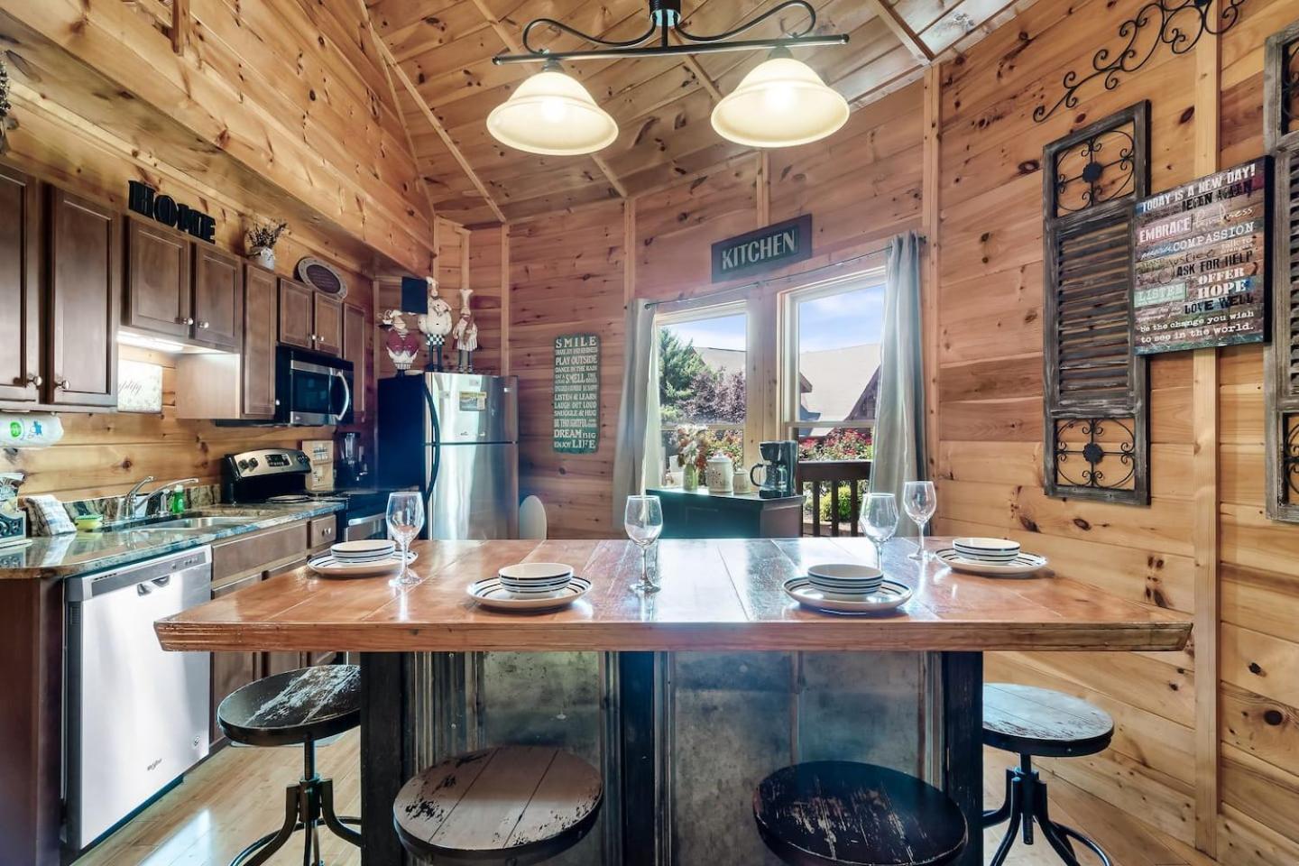 Mountain View Family Cabin W Game Room & Pool 세비어빌 외부 사진